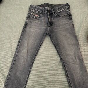 Stylish Men's Relaxed Fit Black Jeans